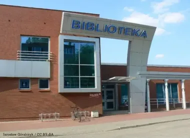 Betonowa droga w Kałdunach na finiszu. To już prawie 1,2 km tras